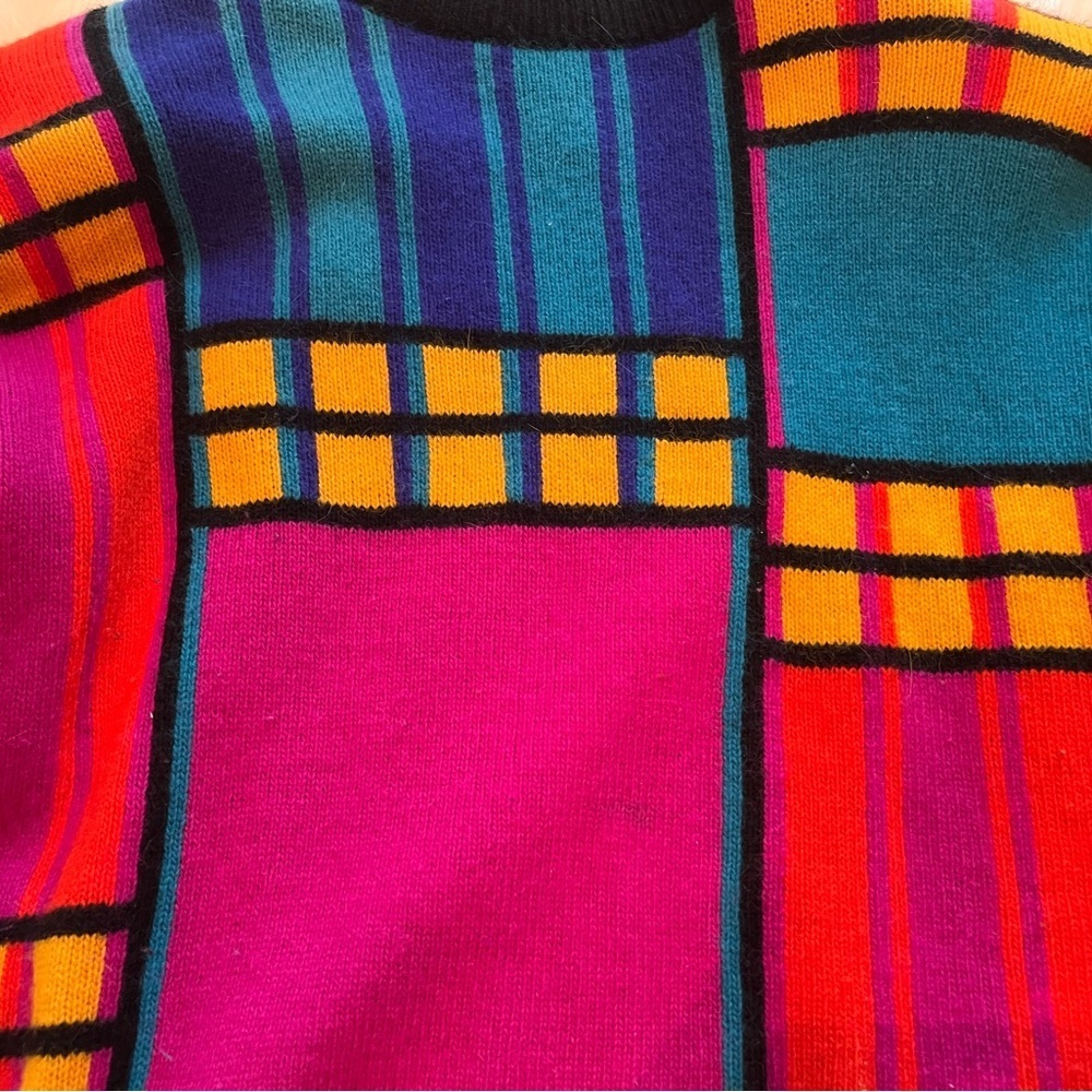 IB Diffusion Sport Women's Multicolor Block Art Sweater Size M - Picture 3 of 7